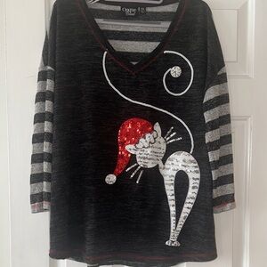 Onque Casual whimsical sequin holiday cat with ball of yarn knit top.